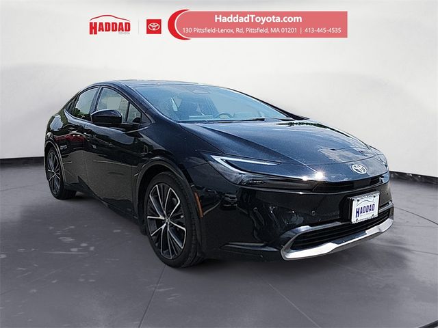 2023 Toyota Prius LE