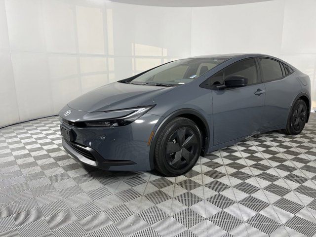 2023 Toyota Prius LE