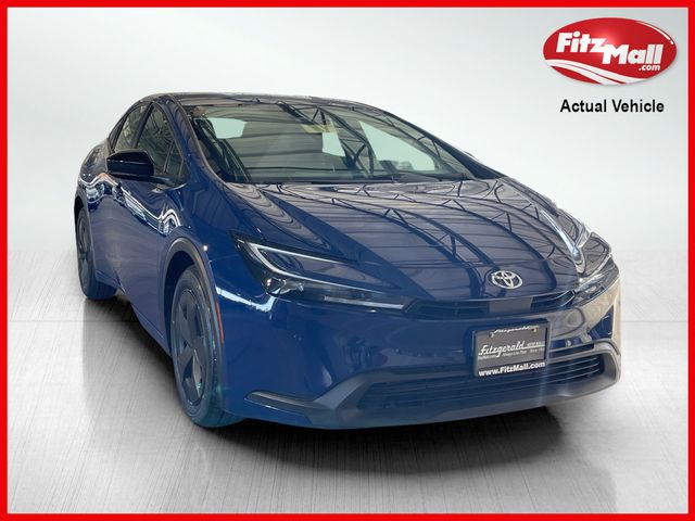 2023 Toyota Prius LE