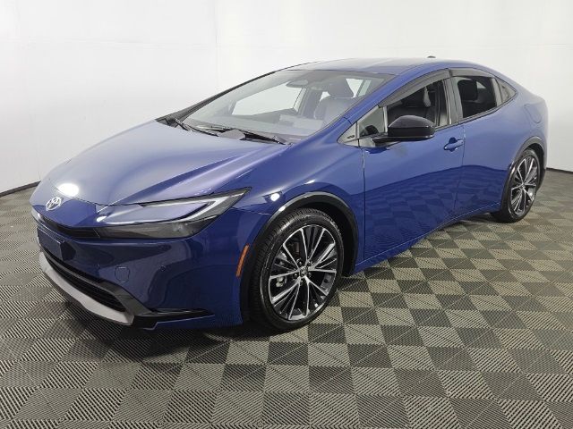 2023 Toyota Prius XLE