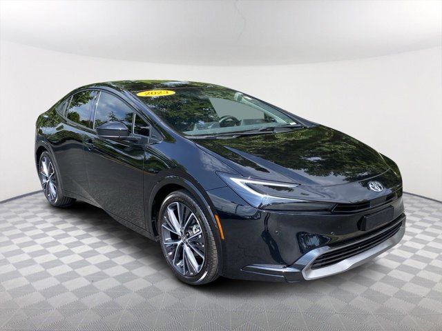 2023 Toyota Prius XLE