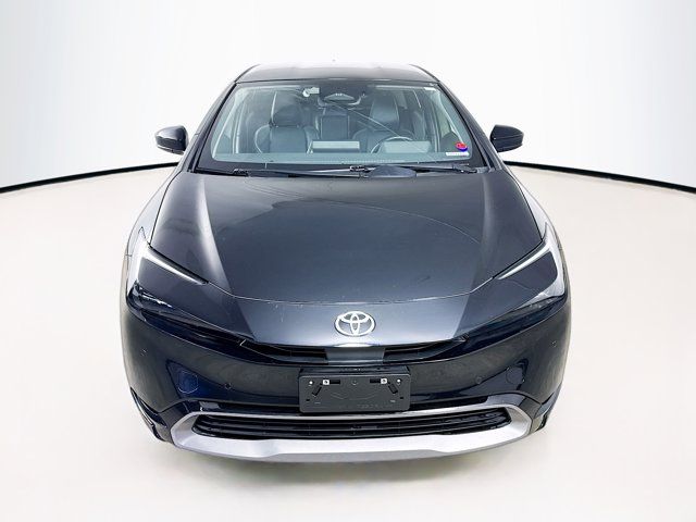 2023 Toyota Prius XLE