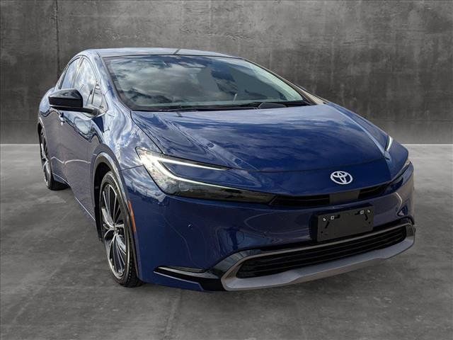 2023 Toyota Prius XLE