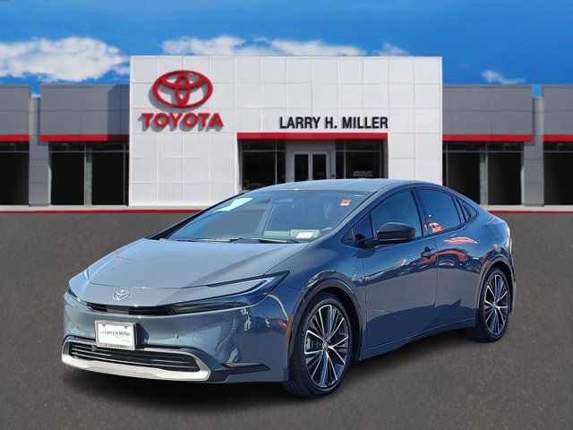 2023 Toyota Prius XLE