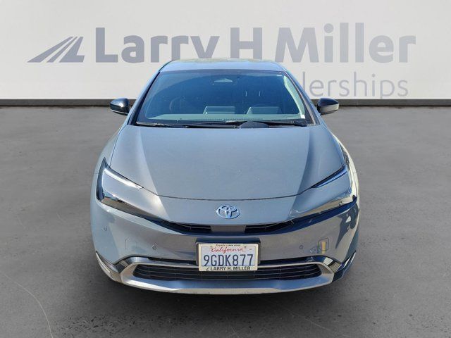 2023 Toyota Prius XLE