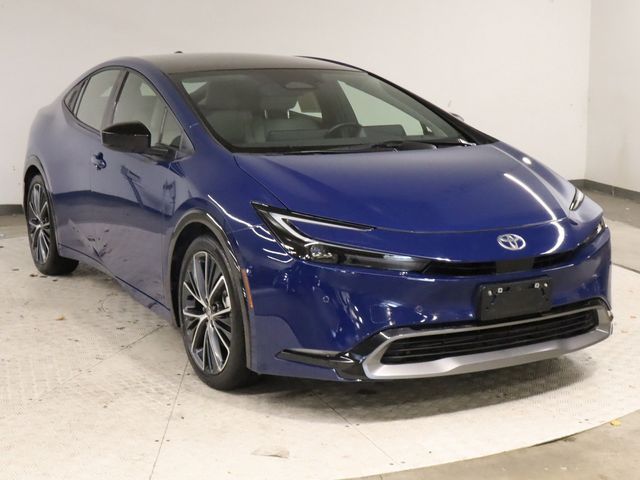 2023 Toyota Prius XLE