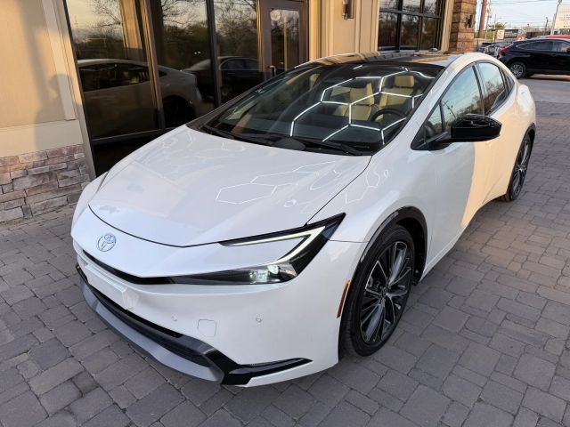 2023 Toyota Prius XLE