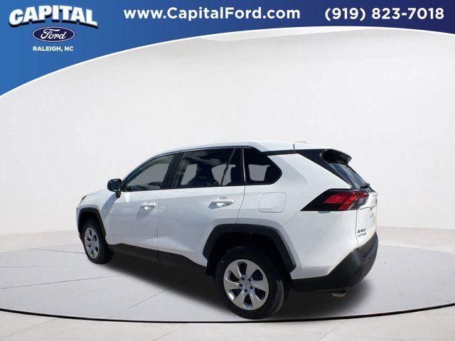 2023 Toyota RAV4 LE