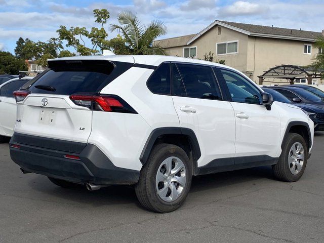 2023 Toyota RAV4 LE