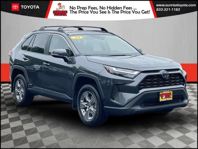 2023 Toyota RAV4 Hybrid XLE