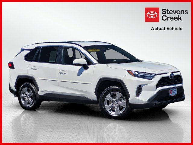 2023 Toyota RAV4 Hybrid LE