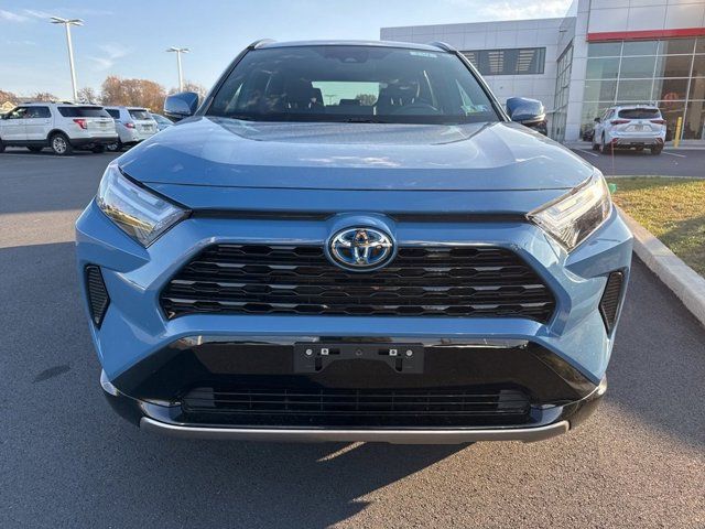 2023 Toyota RAV4 Hybrid SE