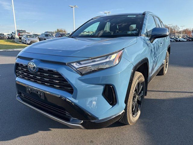 2023 Toyota RAV4 Hybrid SE