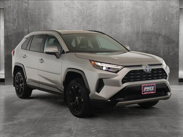 2023 Toyota RAV4 Hybrid SE