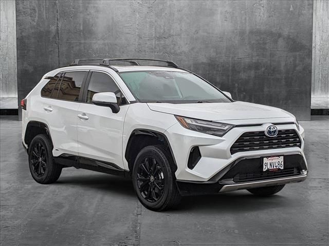 2023 Toyota RAV4 Hybrid SE