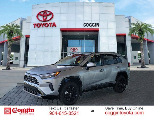 2023 Toyota RAV4 Hybrid SE