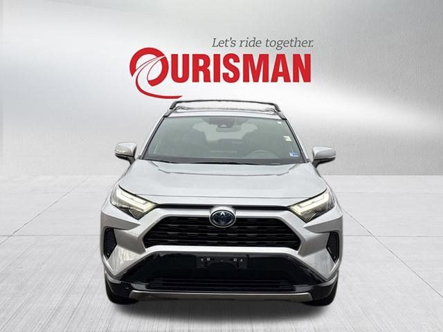 2023 Toyota RAV4 Hybrid SE