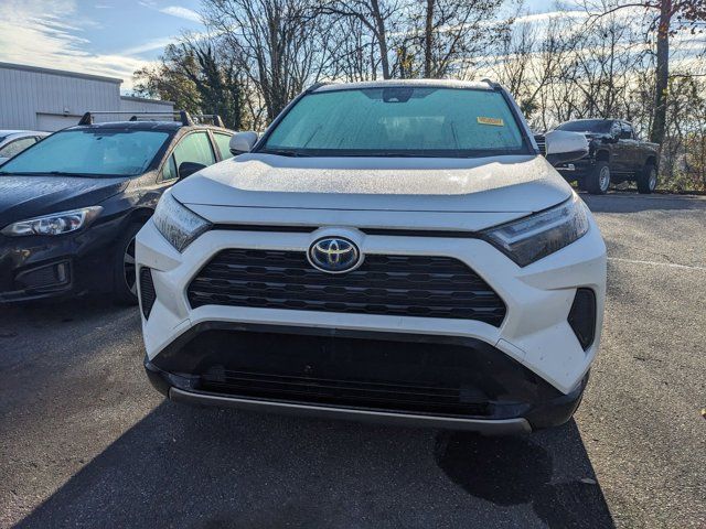 2023 Toyota RAV4 Hybrid SE