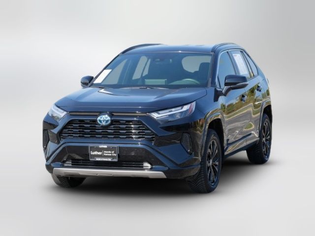 2023 Toyota RAV4 Hybrid SE