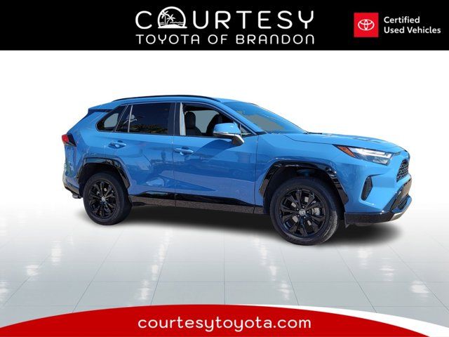 2023 Toyota RAV4 Hybrid SE