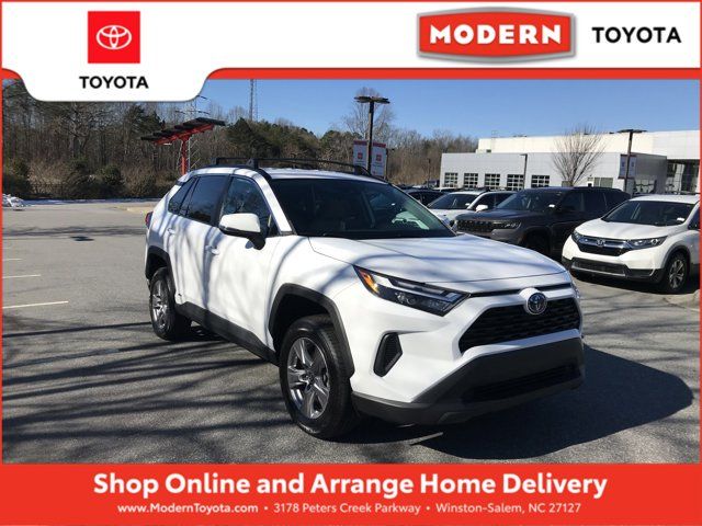 2023 Toyota RAV4 Hybrid XLE