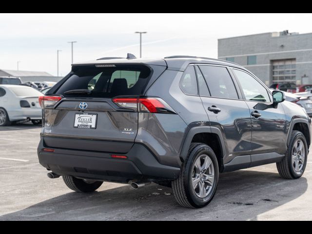 2023 Toyota RAV4 Hybrid XLE