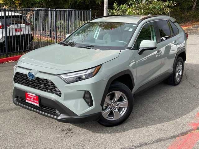 2023 Toyota RAV4 Hybrid XLE