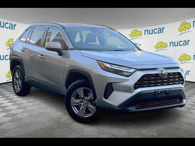 2023 Toyota RAV4 Hybrid XLE