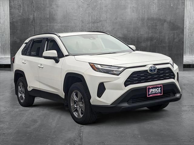 2023 Toyota RAV4 Hybrid XLE