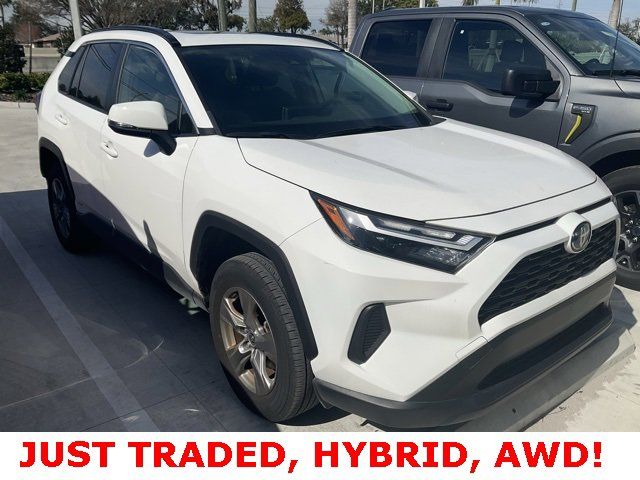 2023 Toyota RAV4 Hybrid XLE