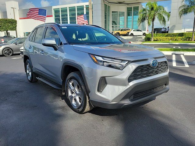 2023 Toyota RAV4 Hybrid XLE