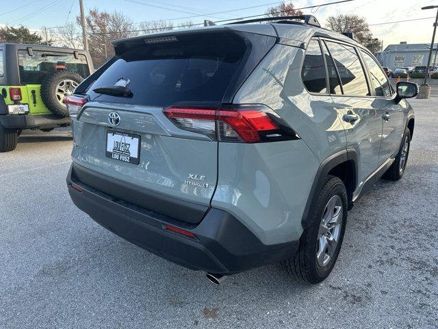 2023 Toyota RAV4 Hybrid XLE