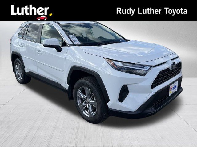 2023 Toyota RAV4 Hybrid XLE