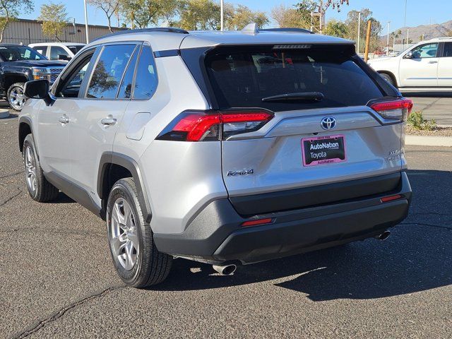 2023 Toyota RAV4 Hybrid XLE