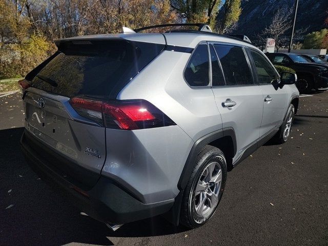 2023 Toyota RAV4 Hybrid XLE