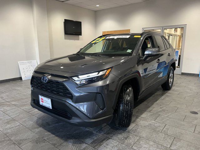 2023 Toyota RAV4 Hybrid XLE