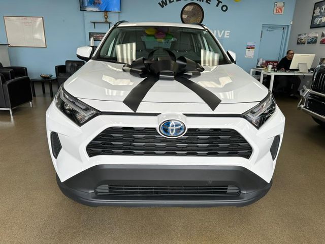 2023 Toyota RAV4 Hybrid XLE