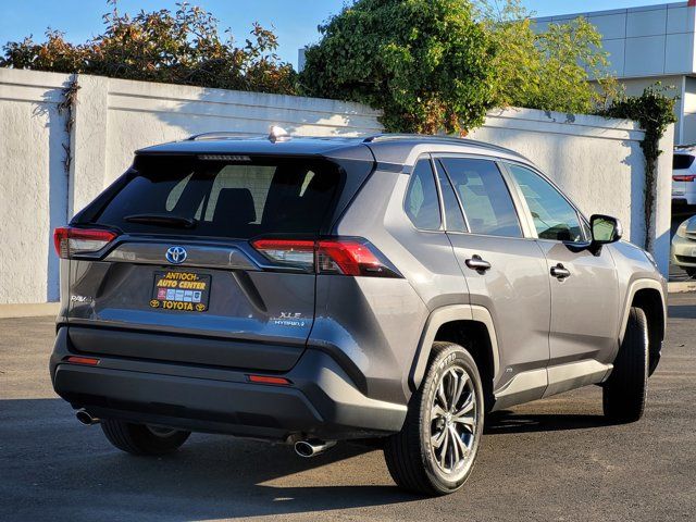 2023 Toyota RAV4 Hybrid XLE Premium