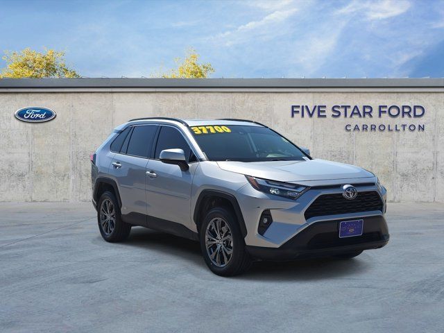 2023 Toyota RAV4 Hybrid XLE Premium