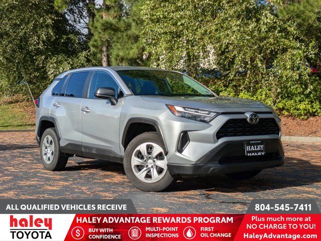 2023 Toyota RAV4 LE