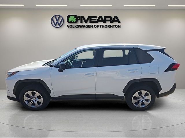 2023 Toyota RAV4 LE