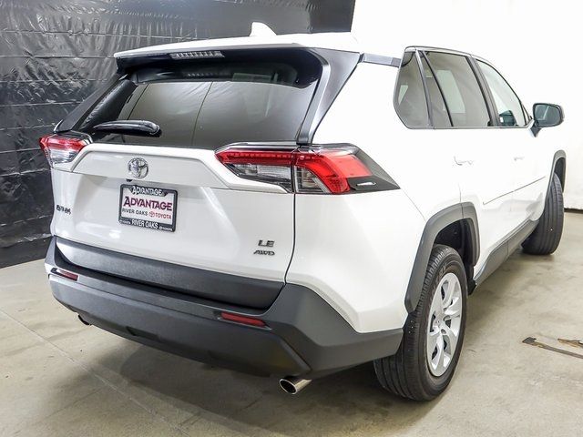 2023 Toyota RAV4 LE