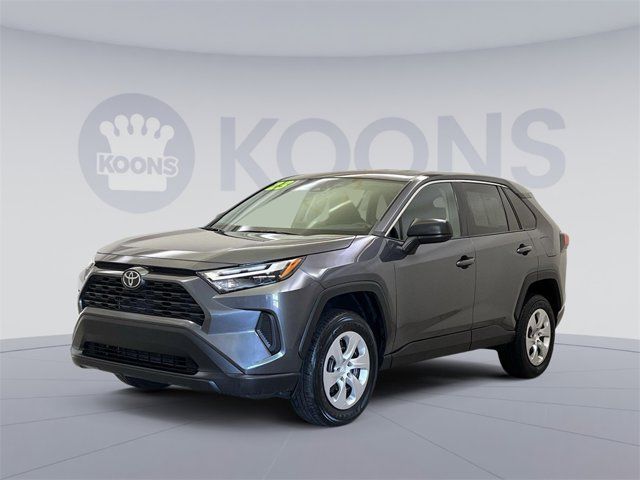 2023 Toyota RAV4 LE