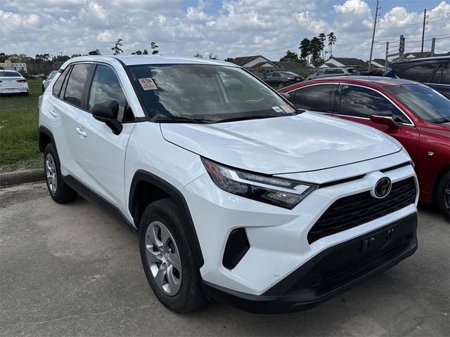 2023 Toyota RAV4 LE