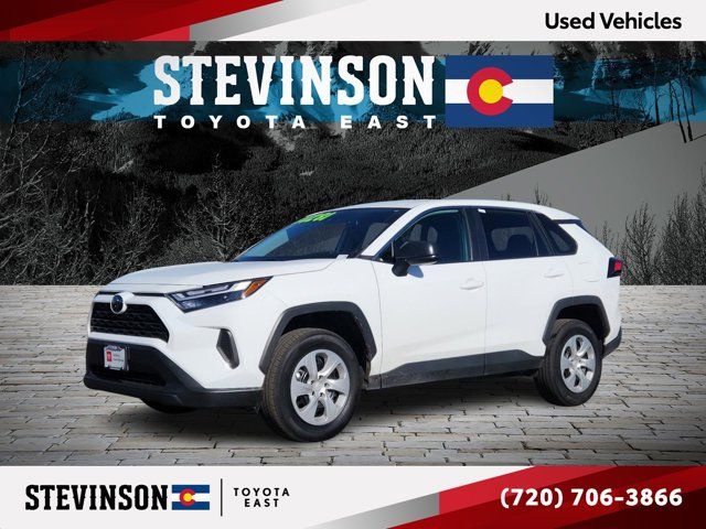 2023 Toyota RAV4 LE