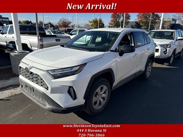 2023 Toyota RAV4 LE