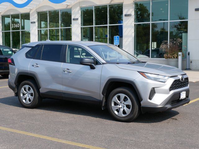 2023 Toyota RAV4 LE