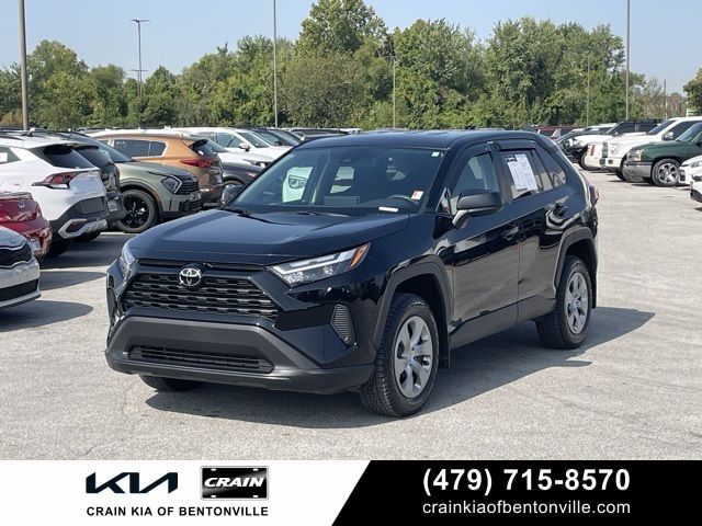 2023 Toyota RAV4 LE