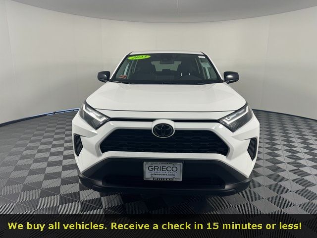 2023 Toyota RAV4 LE