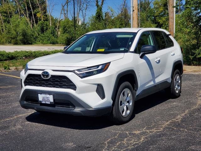 2023 Toyota RAV4 LE